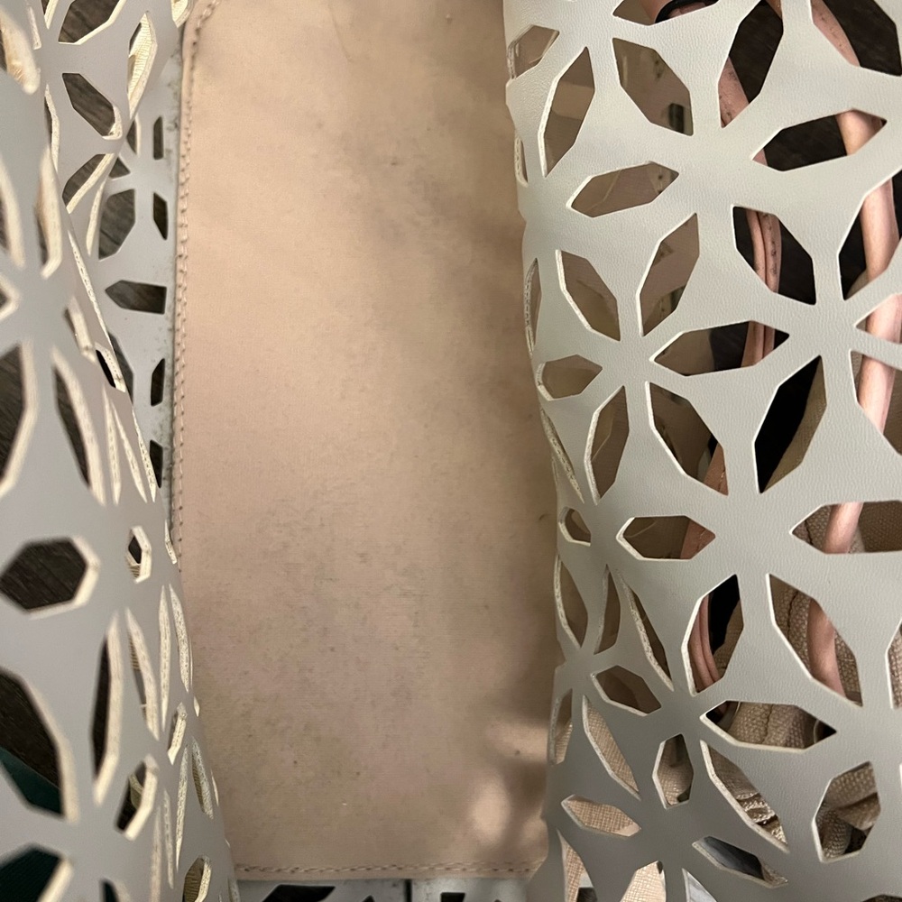 Catherine Malandrino Cream and Pink Cut-Out Tote with interior removable pouch - Picture 11 of 11